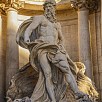 Foto: Particolare della Statua - Fontana di Trevi  (Roma) - 10